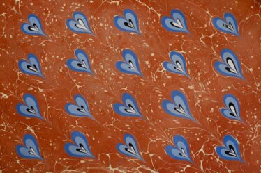 Doğal Ebru Yapımı: Bitkisel Renkler ve Kitre Rehberi