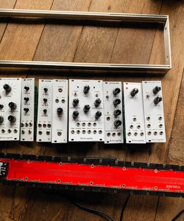 Evde Analog Synth Modülü (VCO/LFO) Yapımı Rehberi