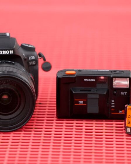 Film Negatifleri Dijitalleştirme: DSLR ve Telefon Rehberi